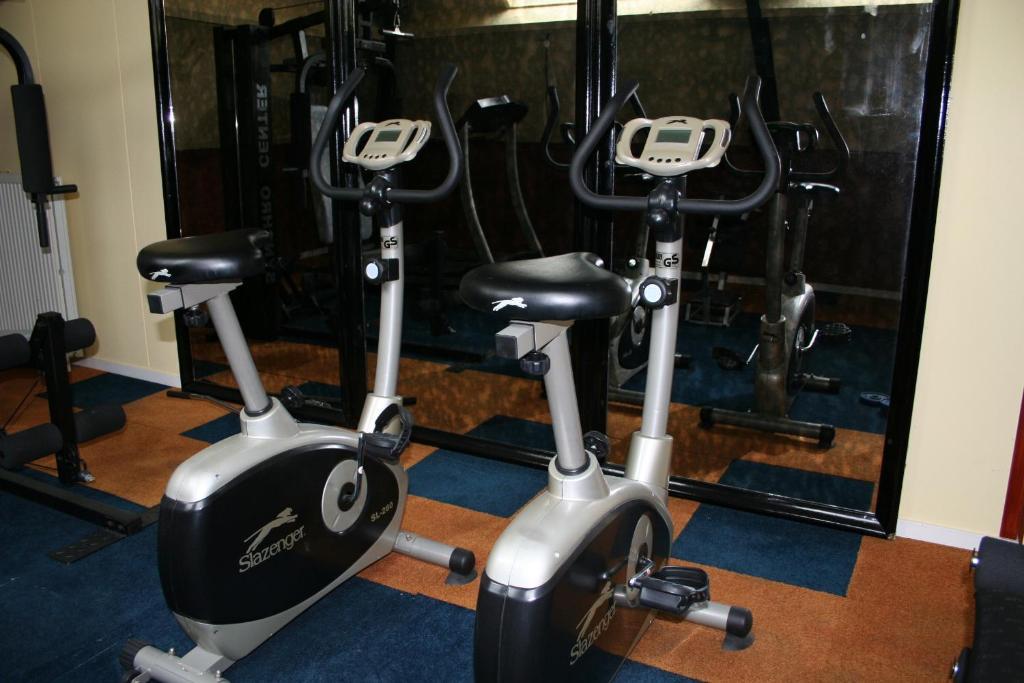 Oke Hotel De Leygraaf Heeswijk Dinther أودن المظهر الخارجي الصورة
